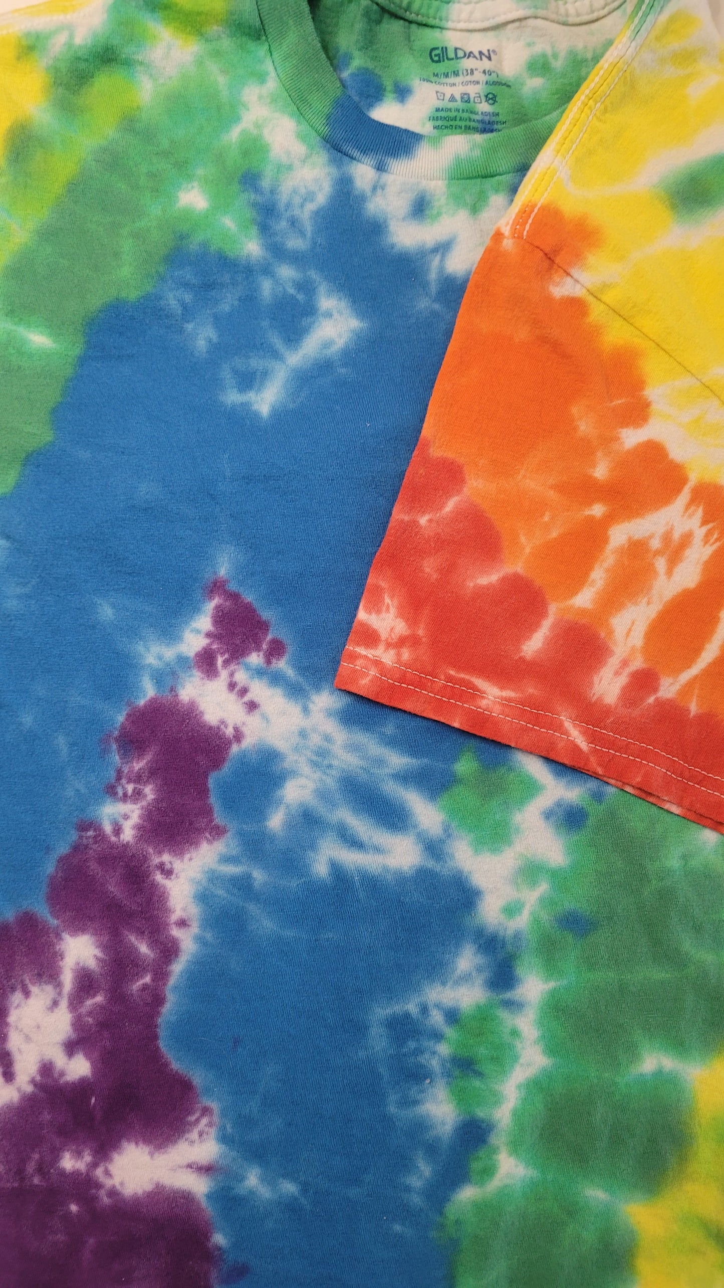 Liquid Rainbow Tie-Dye T-Shirt - Adult, Unisex, Size M - Re-Used Relics