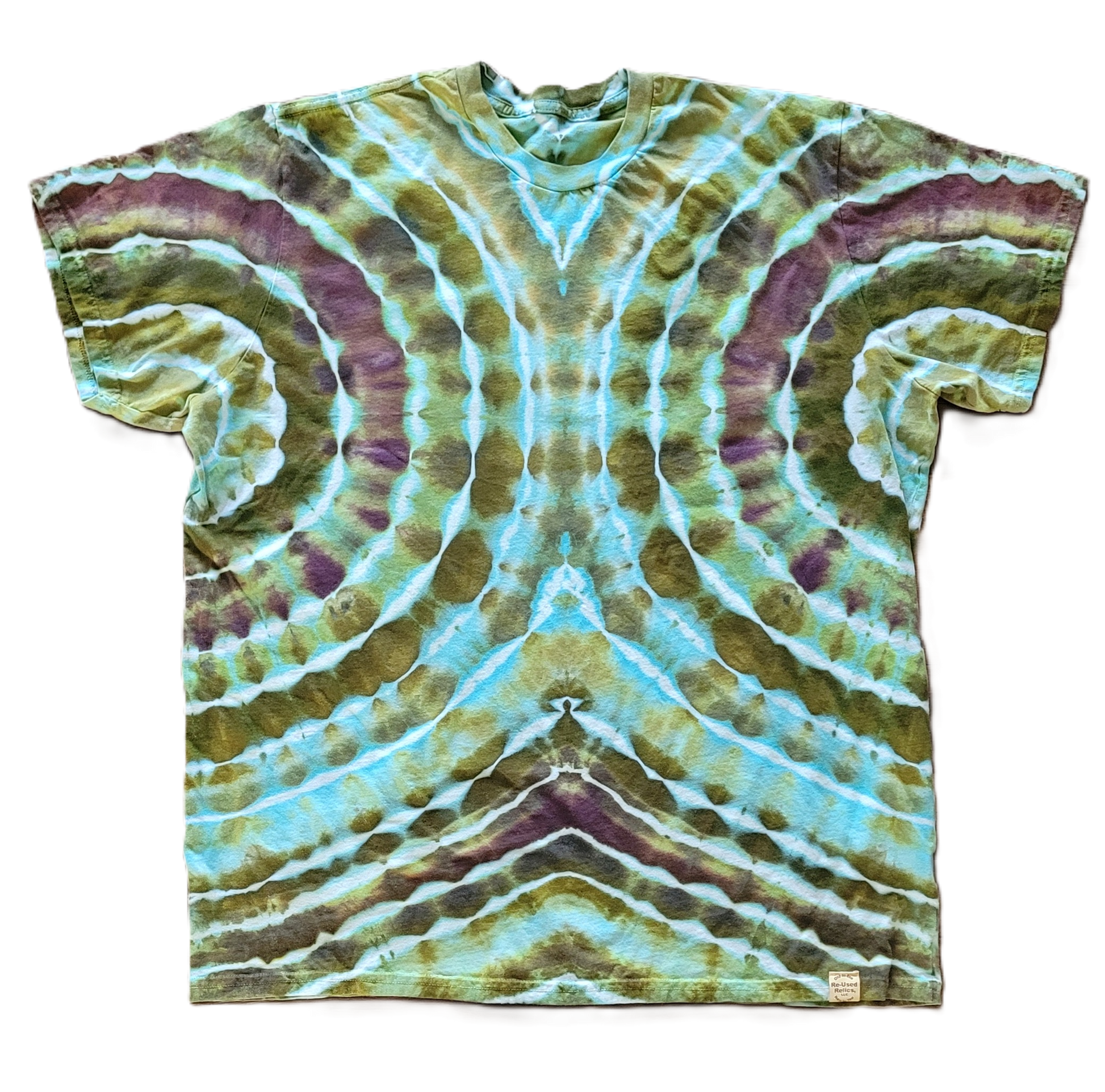 Symmetrical geode tie-dye unisex tee